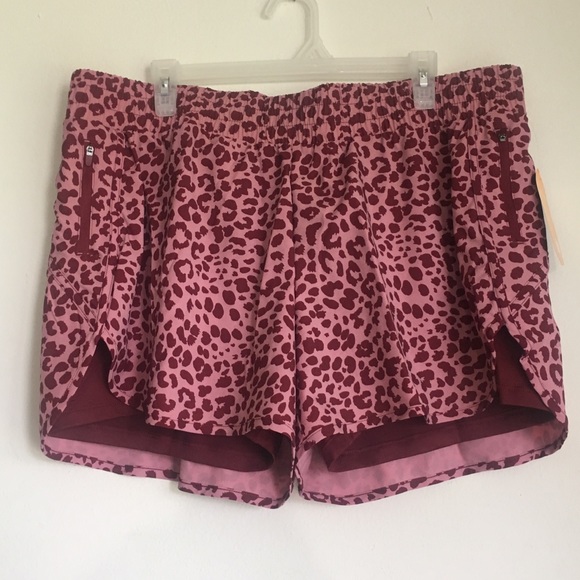 leopard print gym shorts